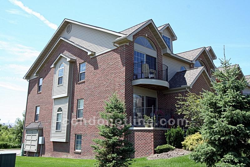 Cambridge Condos, Ann Arbor MI 48103 Condo Hotline Condo Hotline