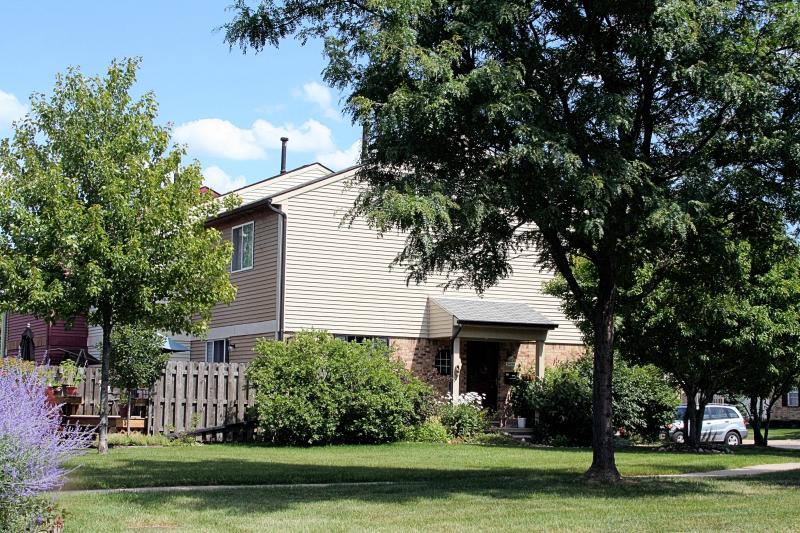 Chapel Hill Condos, Ann Arbor MI 48105 Condo Hotline Condo Hotline