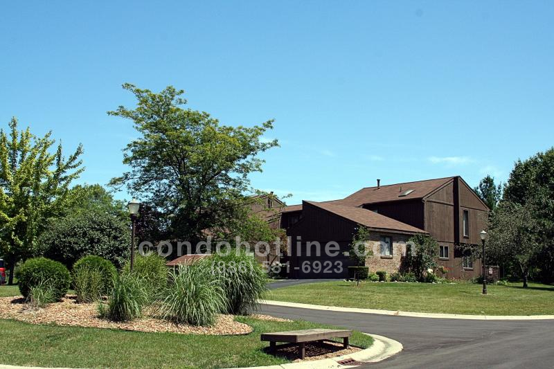 Clusters of Meadowview Condo Hotline Condo Hotline