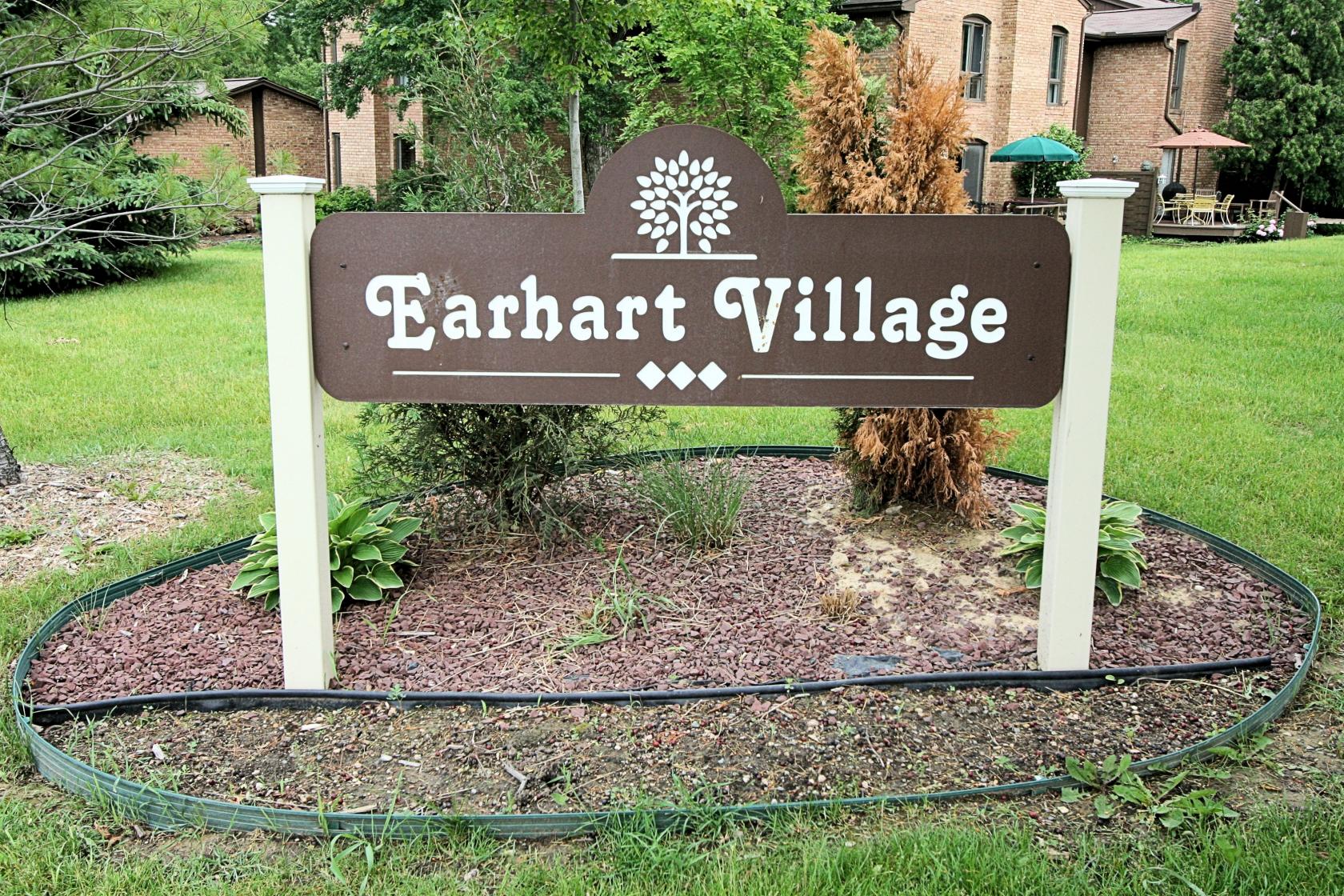 Earhart Village Condos, Ann Arbor MI 48105 Condo Hotline Condo Hotline