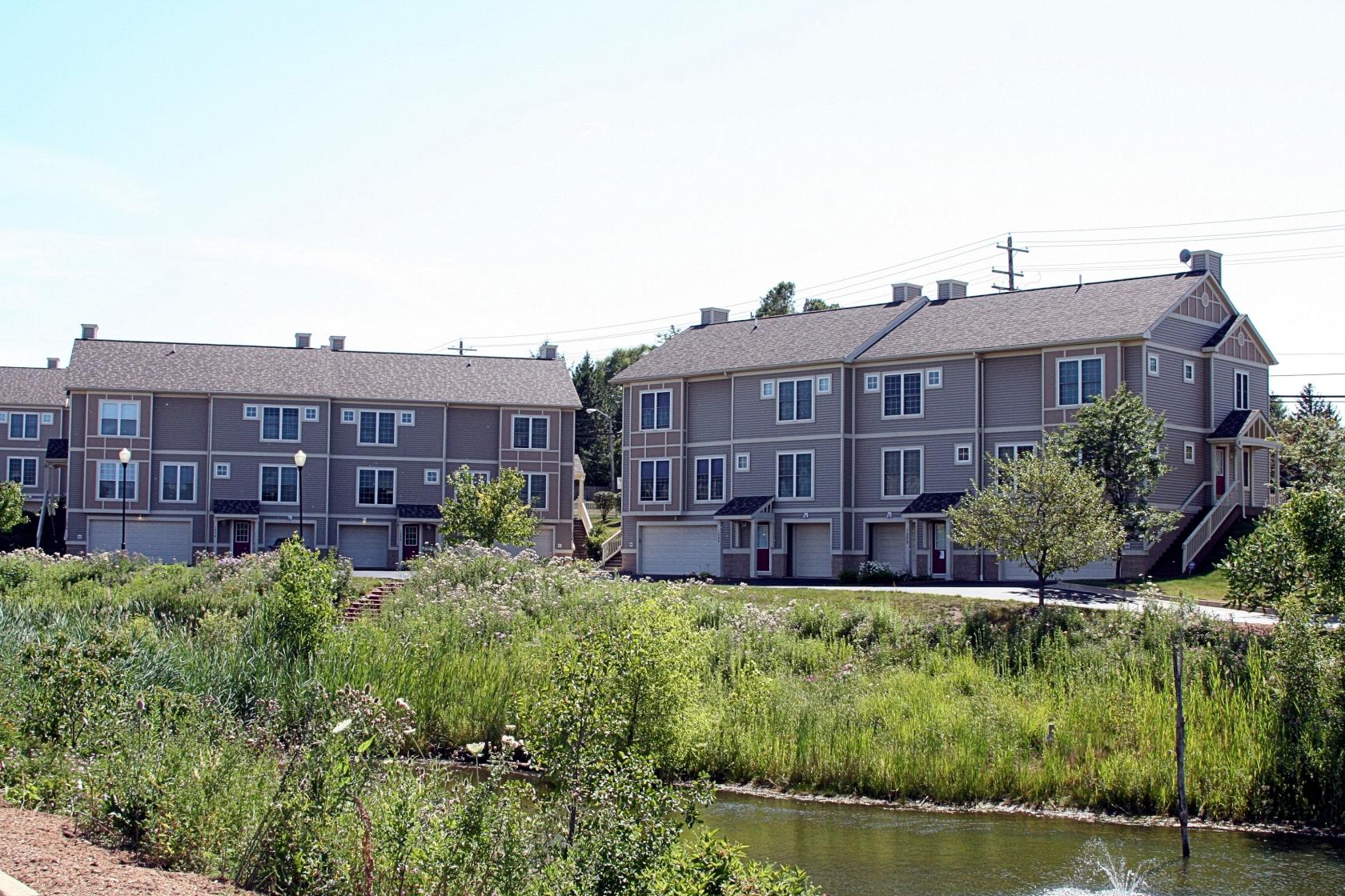 Eagle Ridge Condos, Ann Arbor MI 48103 Condo Hotline Condo Hotline