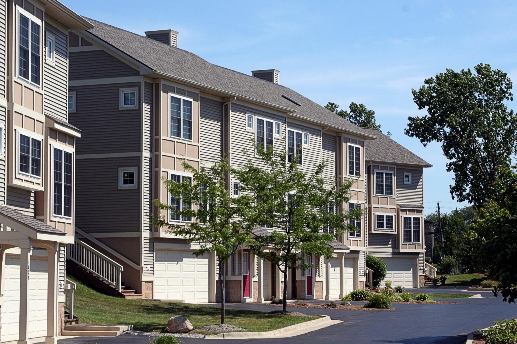 Eagle Ridge Condo Hotline Condo Hotline