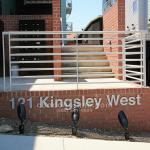 121 Kingsley West Condo