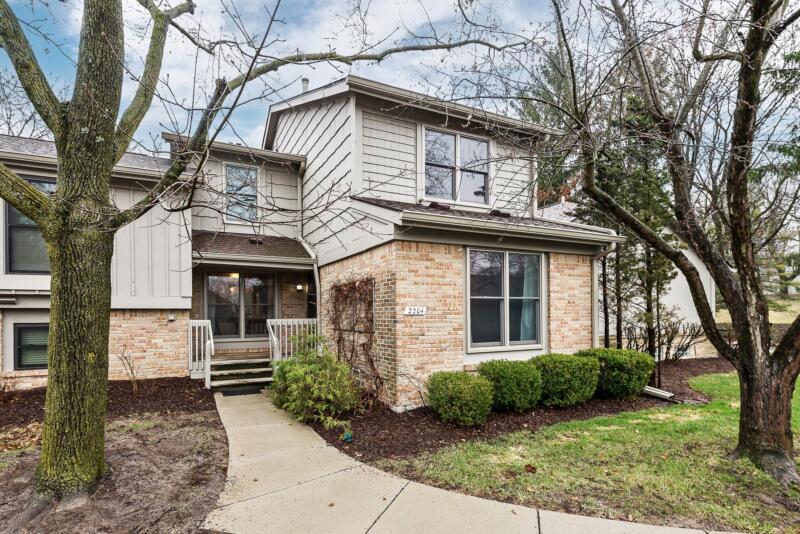 2204 Rivenoak Court, Ann Arbor MI 48103
