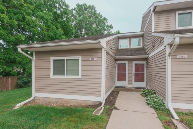 End-unit condo at Stone School Townhomes community in Ann Arbor