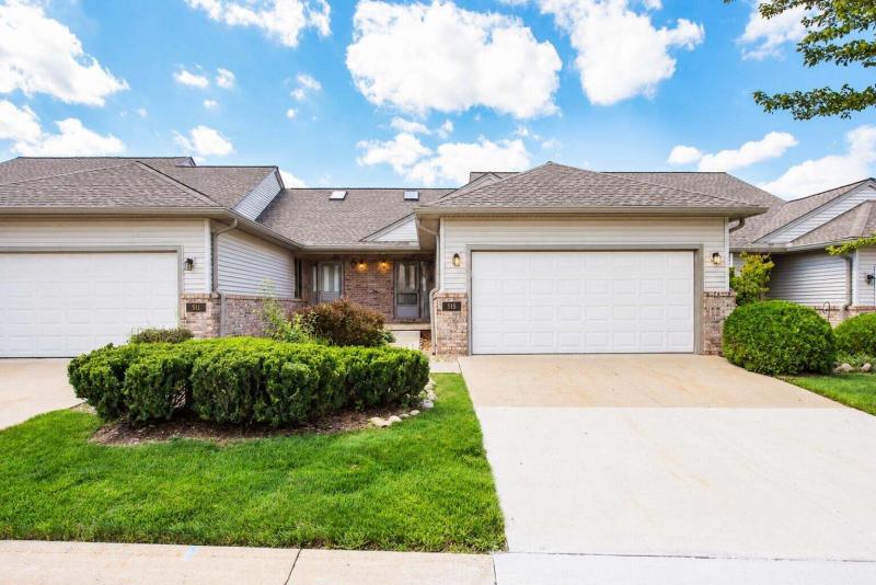 515 Sycamore Cir, Saline Condo